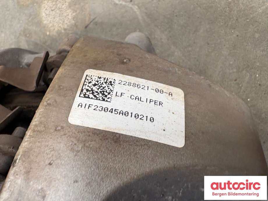 Bremsecaliper venstre foran til Tesla Model Y 2021-2024 (Type I)  (TESLA|8008280-00-A|)