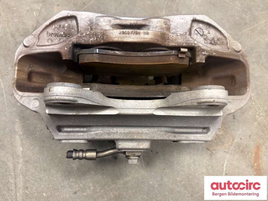 Bremsecaliper venstre foran til Tesla Model Y 2021-2024 (Type I)  (TESLA|8008280-00-A|)