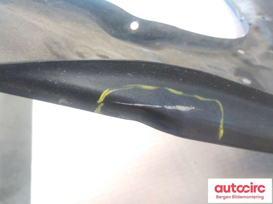 Skjerm høyre foran til Subaru Legacy 2007-2009 (Type IV, Fase 2)  (SUBARU|57110AG1009P|)