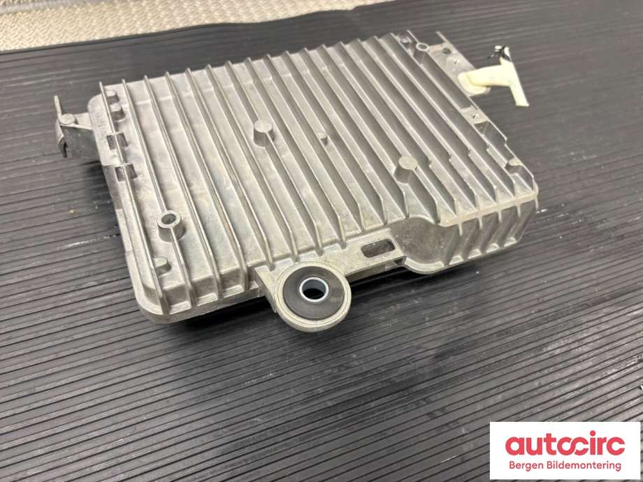 Styreenhet diverse til Tesla Model Y 2021-2024 (Type I)  (TESLA|1583991-03-C|)