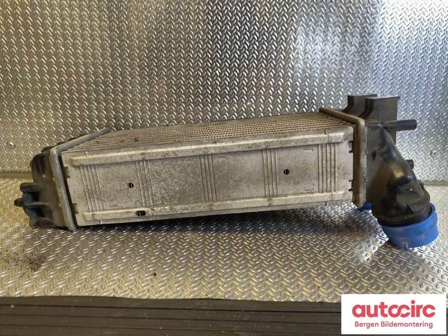 Intercooler til Peugeot Partner 2008-2015 (Type II, Fase 1)  (PEUGEOT|0384 N9|)