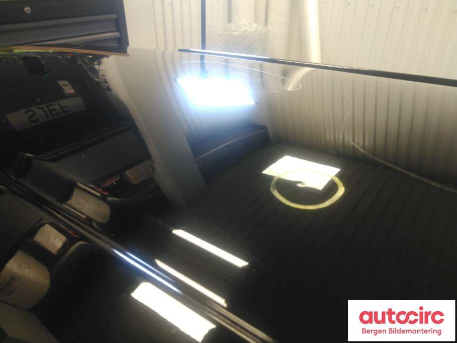 Dør venstre foran til Land Rover Range Rover 2013-->> (Type IV) (LAND-ROVER|LR036400|CK5220125AA|)