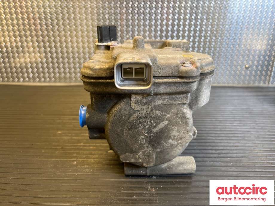 Aircondition kompressor til Toyota Yaris 2014-2020 (Type III, Fase 2) (TOYOTA|8837015010|883701501084|)