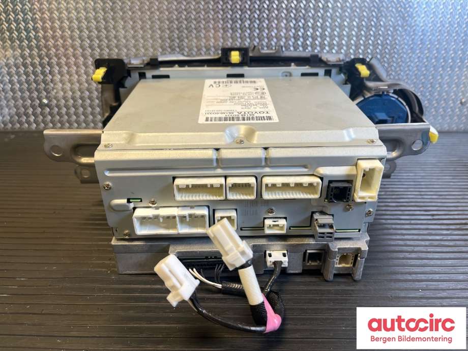 Multimedia display (MCU - Media Controller Unit) til Toyota Yaris 2014-2020 (Type III, Fase 2)  (TOYOTA|861400D331|)