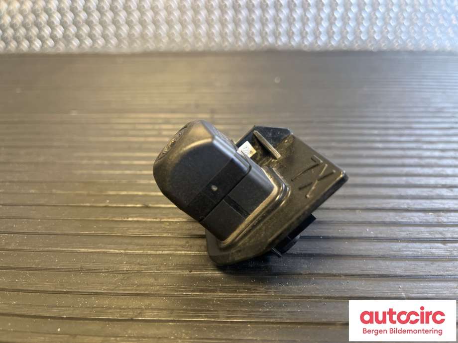 Kamera til Toyota Yaris 2014-2020 (Type III, Fase 2)  (TOYOTA|867900D060|)