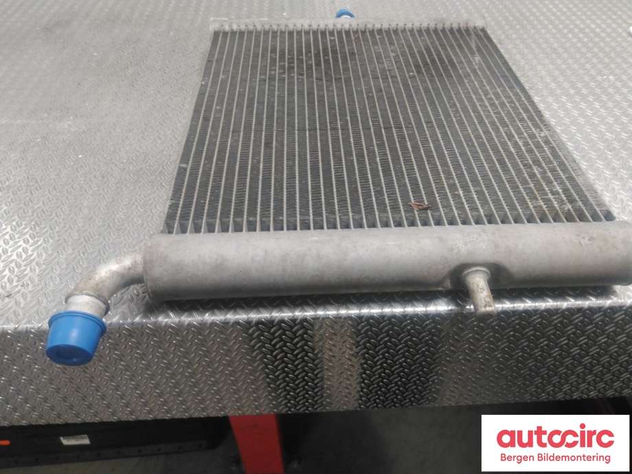 Radiator (automat gir) til Land Rover Range Rover 2013-->> (Type IV)  (LAND-ROVER|LR062670|FPLA8D048AA|LR181521)