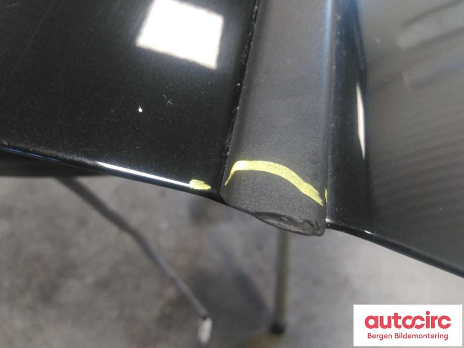 Dør høyre foran til BMW X5 2007-2013 (E70) (E70) (BMW|41 51 7 211 424|)