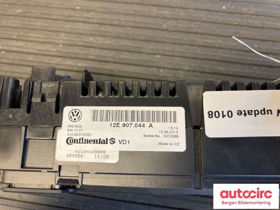 Varmeapparat betjening til VW E-Up 2013-2019  (VOLKSWAGEN|12E 907 044 B|)