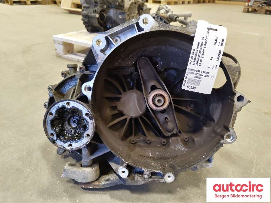 Girkasse manuell 6-trinn til Škoda Octavia 2009-2013 (Type II, Fase 2) (SKODA|0AJ 300 040 R||LHY)
