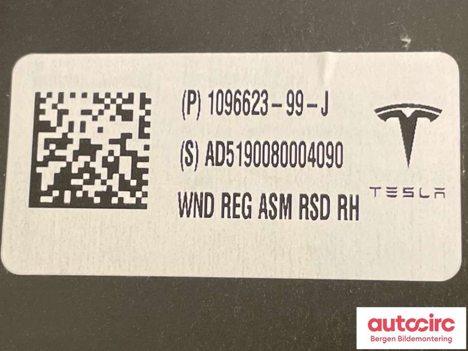 Ruteheis til Tesla Model 3 2018-2023 (Fase 1)  (TESLA|1096623-98-L|H.B)