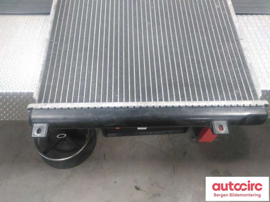 Radiator (manuell gir) til Škoda Octavia 2009-2013 (Type II, Fase 2) (SKODA|1K0 121 253 AA|1K0 121 251 BN|)