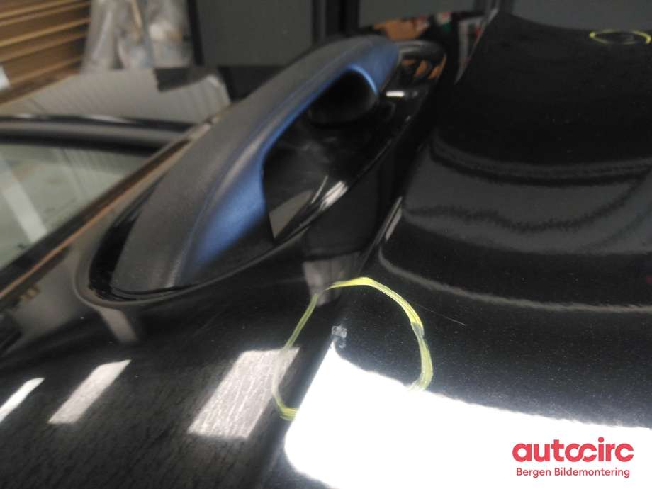Dør venstre foran til Mercedes Vito 2014-->> (W447) (W447) (MERCEDES|A 447 720 00 05|A 447 720 66 00|)