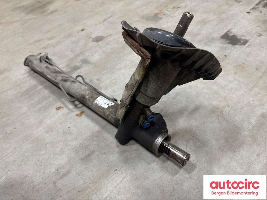 Tannstang til Volvo V70 2014-2016 (Type III, Fase 2)  (VOLVO|36001638|31429864|)