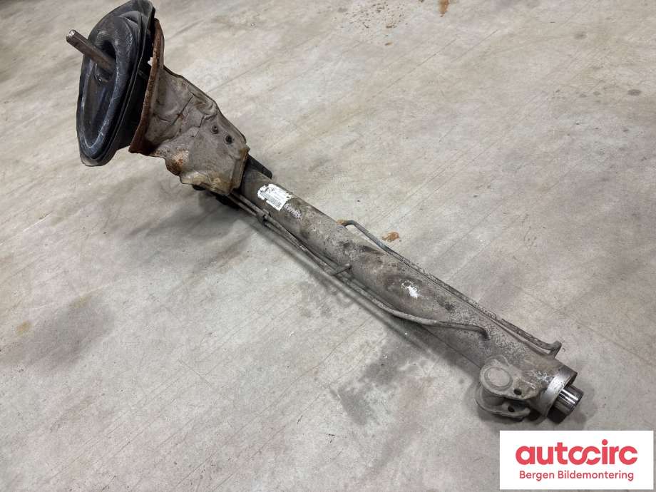 Tannstang til Volvo V70 2014-2016 (Type III, Fase 2)  (VOLVO|36001638|31429864|)