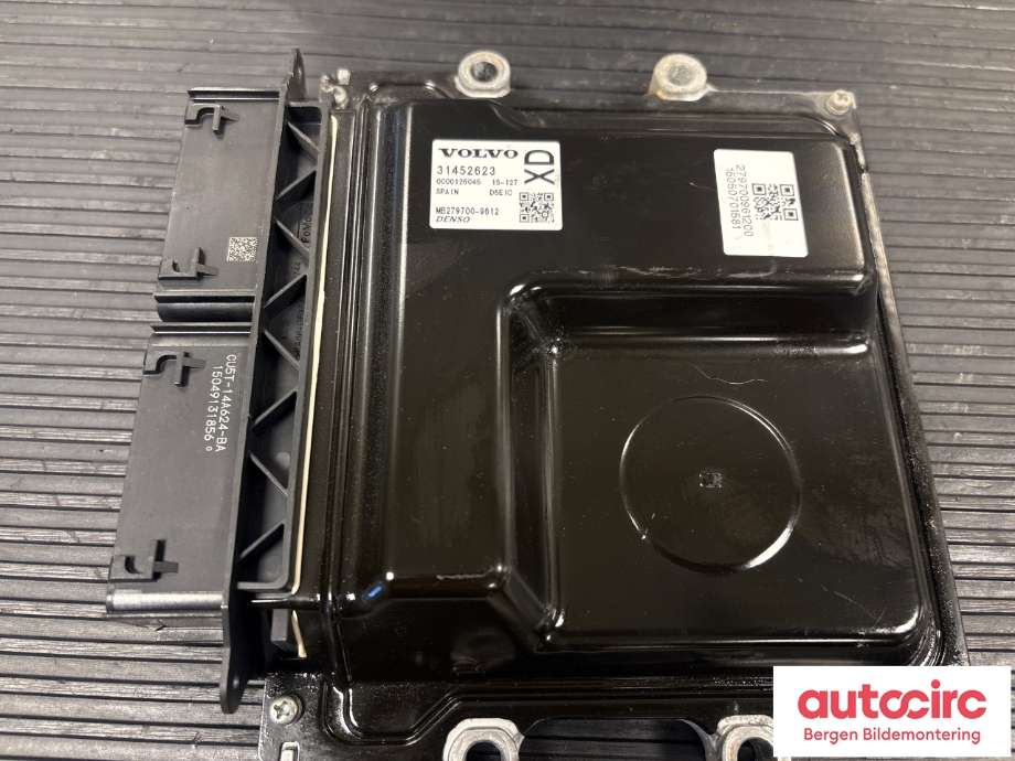 Styreenhet motor til Volvo V70 2014-2016 (Type III, Fase 2)  (VOLVO|36011421|)
