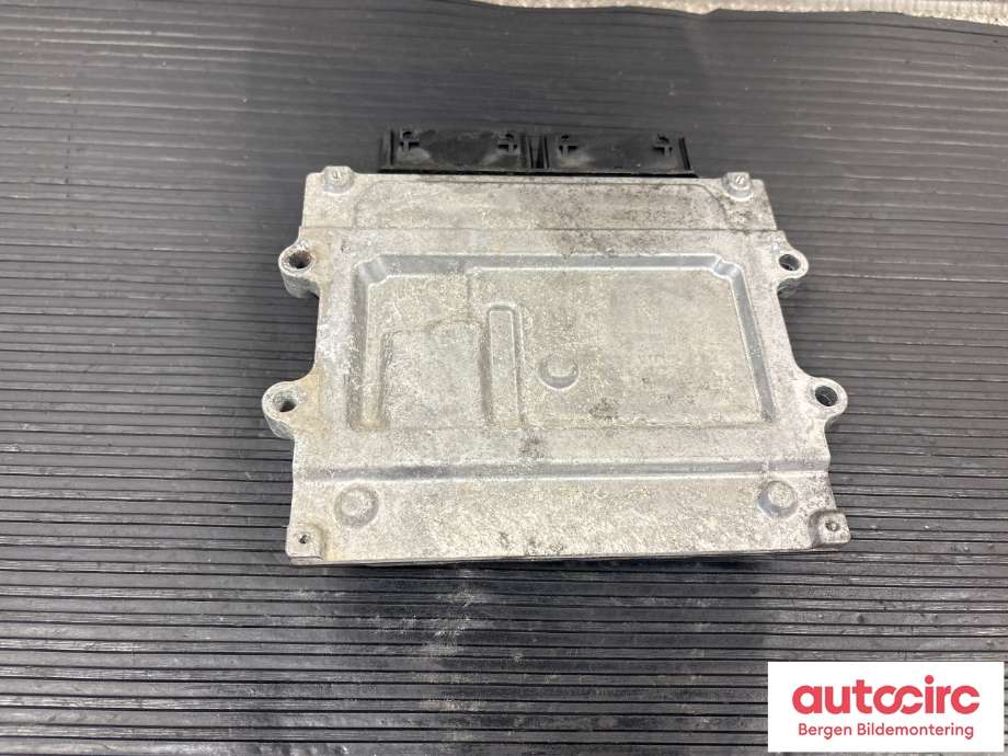 Styreenhet motor til Volvo V70 2014-2016 (Type III, Fase 2)  (VOLVO|36011421|)