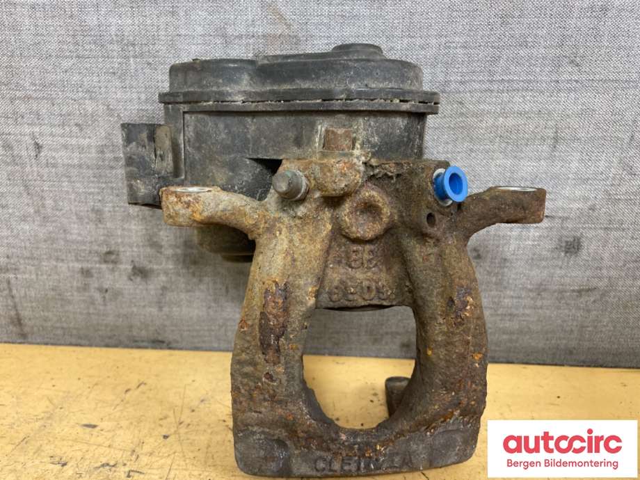 Bremsecaliper venstre bak til Nissan Leaf 2018-->> (Type II)  (NISSAN|440114CA0A|44010 5SA0A)