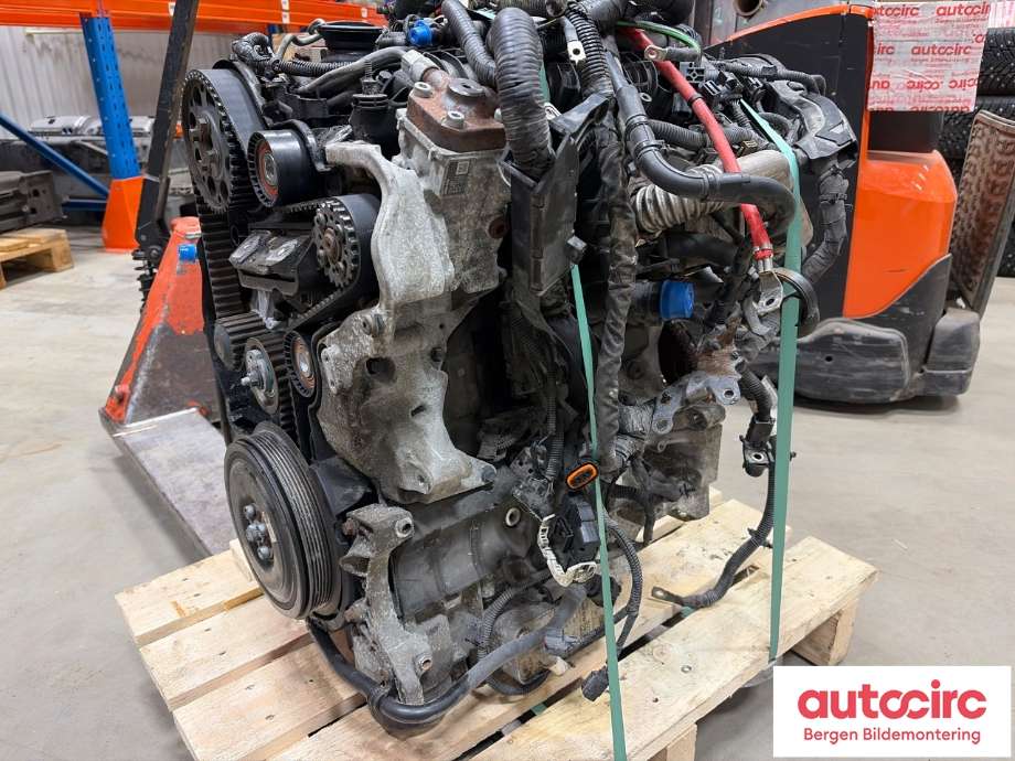 Motor diesel til Volvo V70 2014-2016 (Type III, Fase 2)  (VOLVO|36010065|D4204T9|)