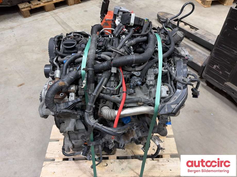 Motor diesel til Volvo V70 2014-2016 (Type III, Fase 2)  (VOLVO|36010065|D4204T9|)