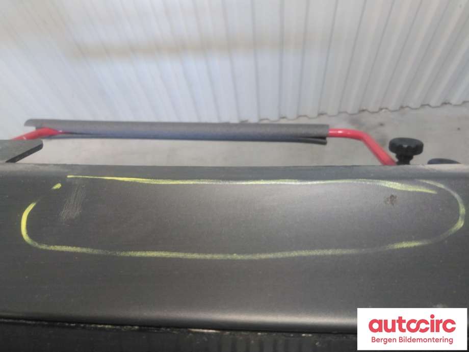 Støtfanger bak til Land Rover Range Rover 2013-->> (Type IV)  (LAND-ROVER|LR105876|JK5217K835DA8LML|)