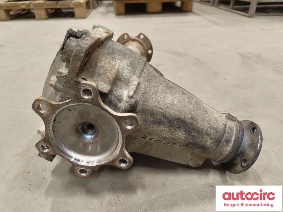 Kardang til Toyota Hiace 2007-2012 (Fase 3) (TOYOTA|4111026570|)