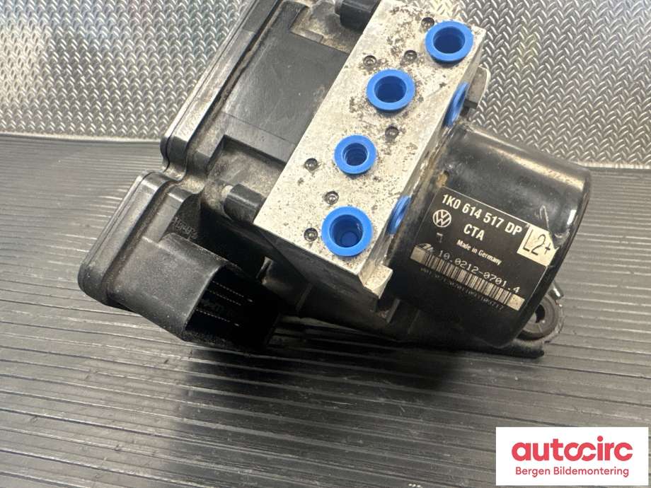 ABS sentral til VW Golf, Plus/Cross 2009-2013 (Fase 2)  (VOLKSWAGEN|1K0 614 517 DP|)
