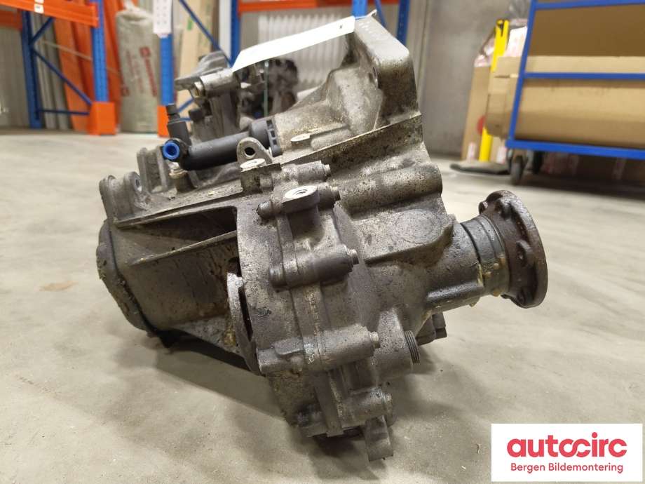 Girkasse manuell til VW Polo 2014-2017 (Type V, Fase 2)  (VOLKSWAGEN|02T 300 049 S|)