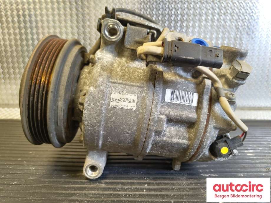 Aircondition kompressor til Mercedes CLA 2013-2019 (C117) (C117) (MERCEDES|A 003 830 44 60|A 000 830 35 02|)