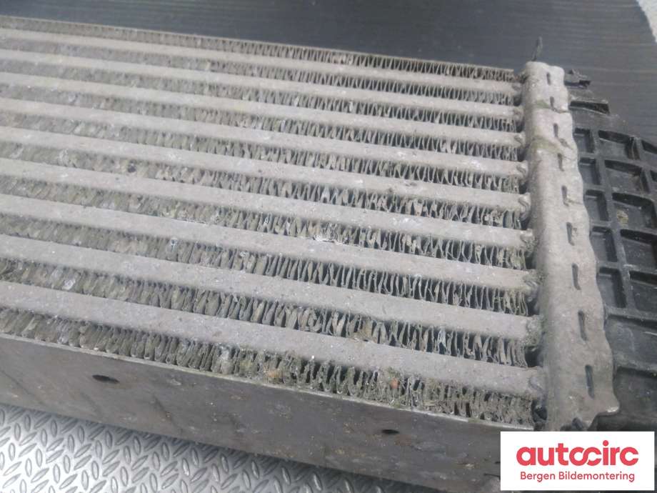 Intercooler til Mercedes CLA 2013-2019 (C117) (C117) (MERCEDES|A 246 500 01 00|)