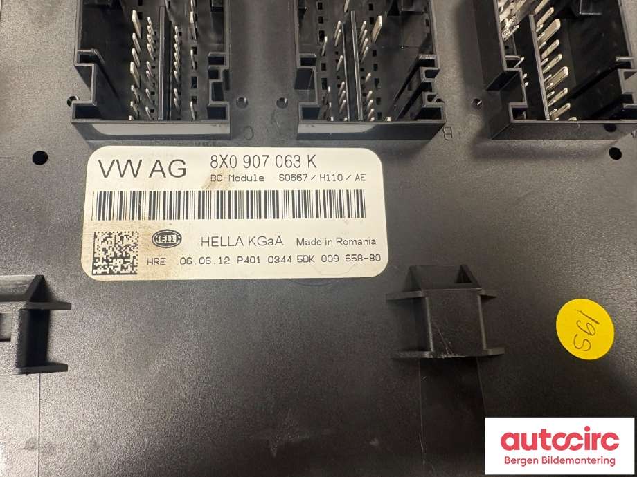 Styreenhet comfort (BCM) til Audi Q3 2011-2014 (Type I, Fase 1)  (AUDI|8X0 907 063 R|8X0 907 063 N|)