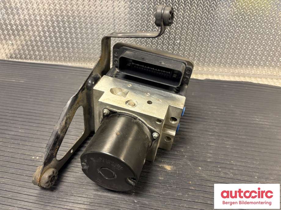ABS sentral til BMW X5 2007-2013 (E70) (E70) (BMW|34 51 6 865 025|)