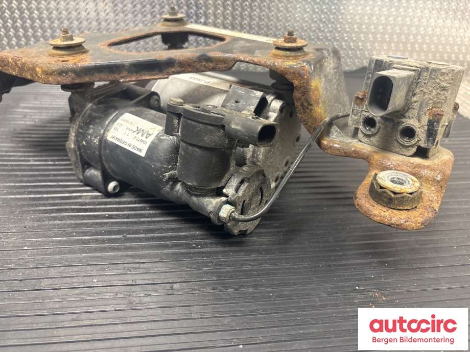 Kompressor nivå/luft til BMW X5 2007-2013 (E70) (E70) (BMW|37206859714|)