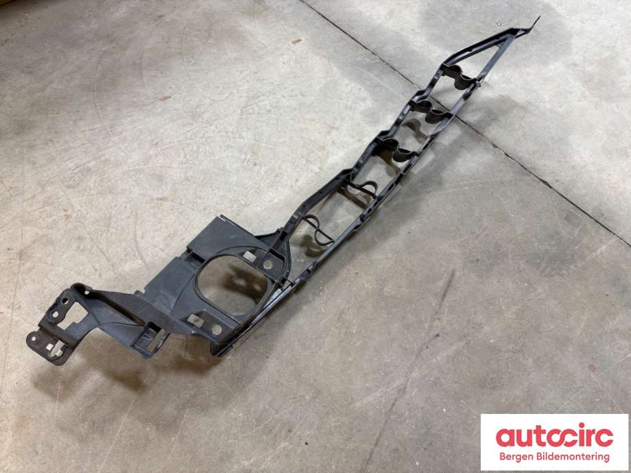 Diverse deler til BMW X5 2007-2013 (E70) (E70) (BMW|51657157989|)