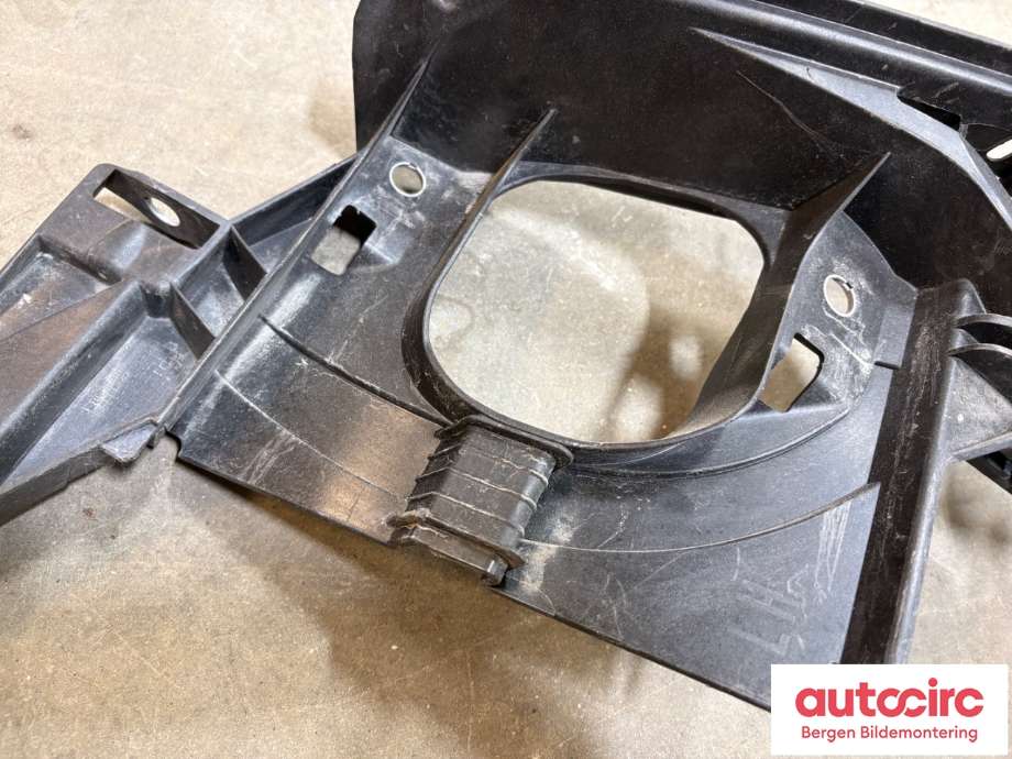 Diverse deler til BMW X5 2007-2013 (E70) (E70) (BMW|51657157989|)