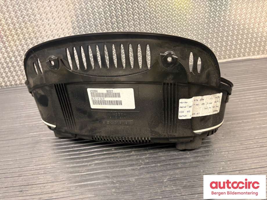 Speedometer til BMW X5 2007-2013 (E70) (E70) (BMW|62 10 9 236 818|)