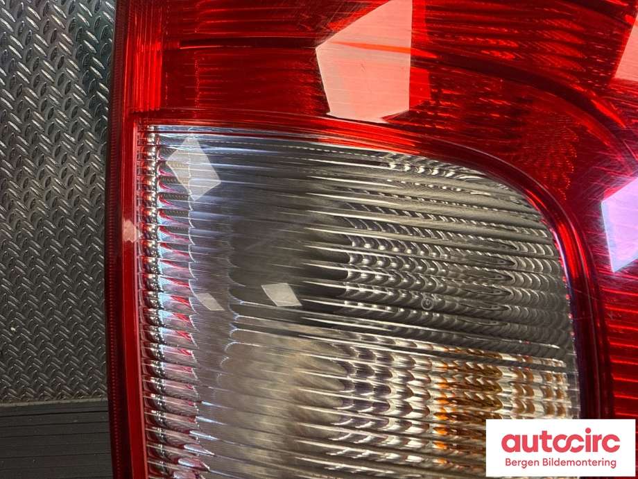 Baklykt høyre til Škoda Superb 2008-2015 (Type II)  (SKODA|3T9 945 112|)