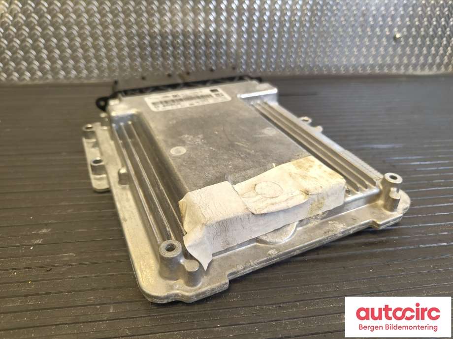Styreenhet motor til Land Rover Range Rover 2013-->> (Type IV)  (LAND-ROVER|LR090975|HX7314C568BB|LR135917)