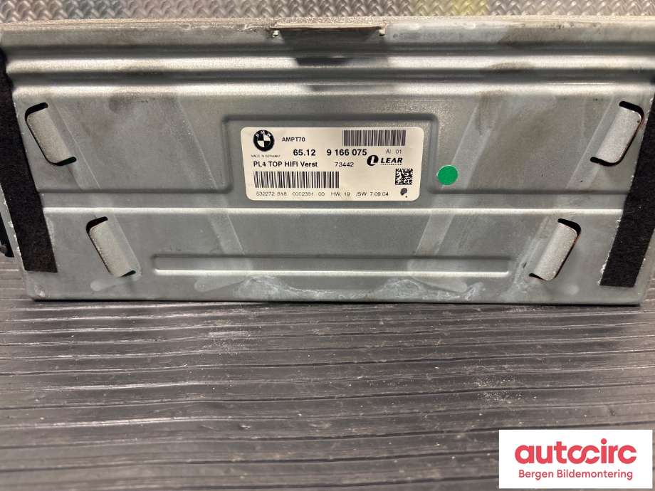 Bilstereo forsterker til BMW X5 2007-2013 (E70) (E70) (BMW|65 12 6 834 899|)