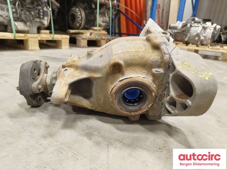 Kardang klokke bak til BMW 1-Serie 2011-2015 (Fase 1) (F20/F21) (F20/F21) (BMW|33 10 7 599 466|33 10 7 599 467|)