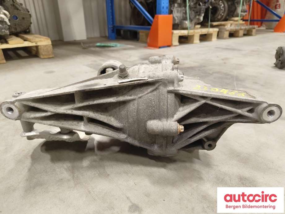 Kardang klokke bak til Audi A4 2015-2019 (Type V, Fase 1) (B9) (B9) (AUDI|0DB 500 043 G|)