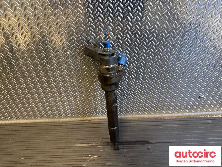 Dyse innsprøyting diesel til BMW 1-Serie 2011-2015 (Fase 1) (F20/F21) (F20/F21) (BMW|13 53 7 798 446|13 53 7 812 881|)