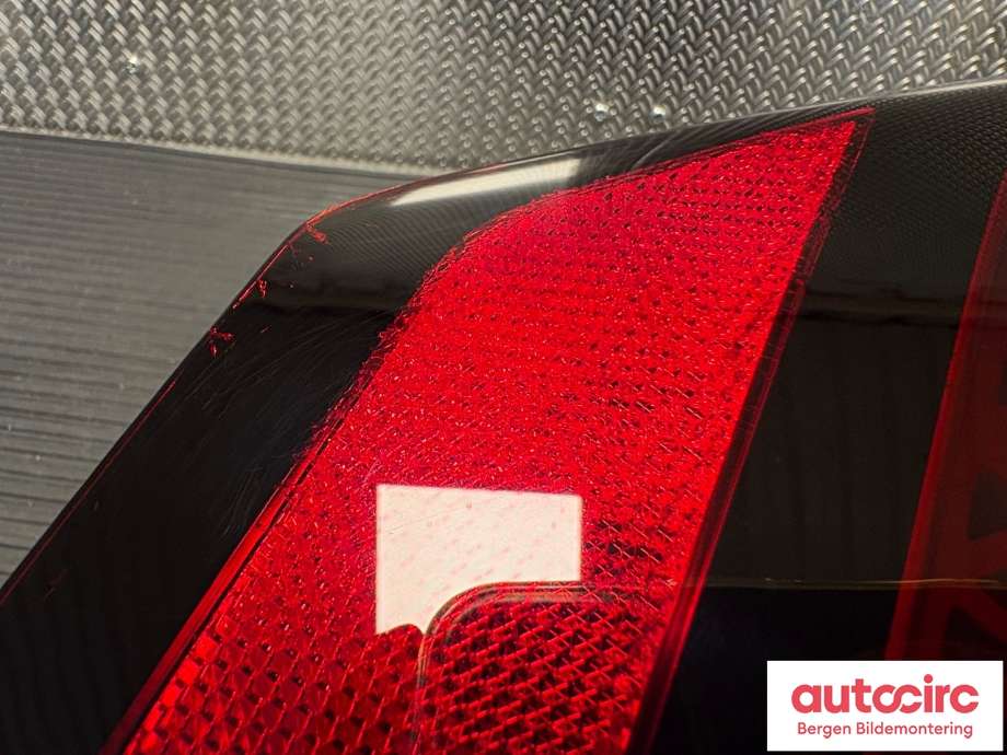 Baklykt høyre til BMW iX 2021-->> (I20) (I20) (BMW|63 21 9 465 352|)