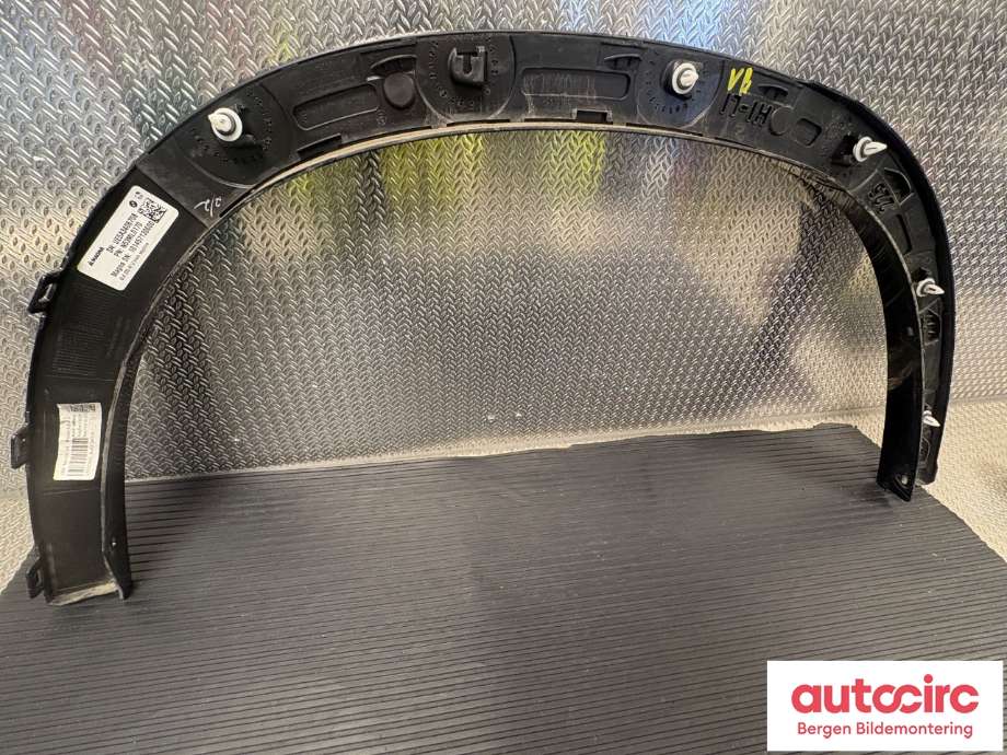 Hjulbuelist venstre bak til BMW iX 2021-->> (I20) (I20) (BMW|51 17 5 A4F FF1|)