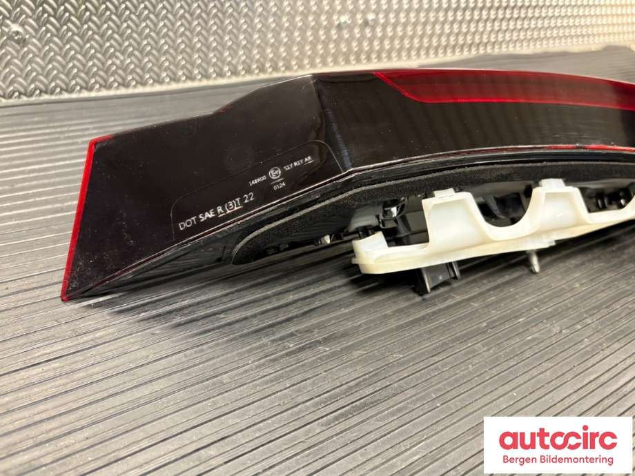 Baklykt høyre indre til BMW iX 2021-->> (I20) (I20) (BMW|63 21 9 465 356|)