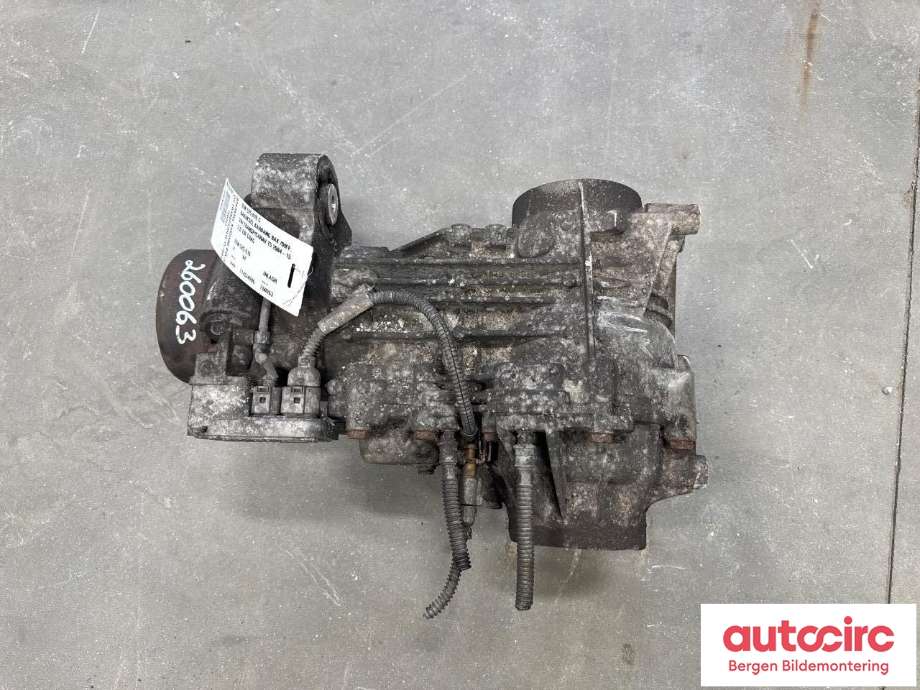 Kardang klokke bak til VW Transporter / Caravelle 2009-2015 (Fase 2) (T5) (T5) (VOLKSWAGEN|09N 525 010 C|09N 525 010|)