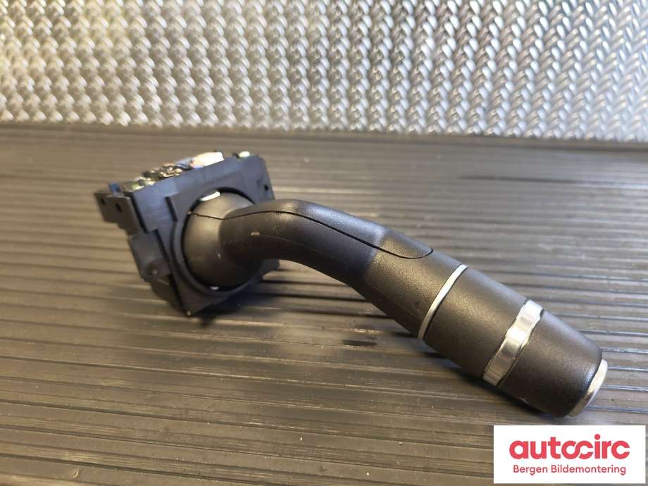 Bryter blink til Land Rover Range Rover 2013-->> (Type IV)  (LAND-ROVER|LR125095|BJ323F972DC|)