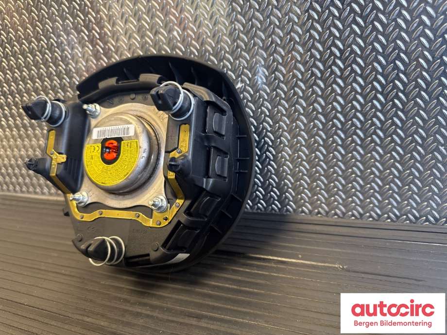 Airbag rattpute til Toyota Yaris 2014-2020 (Type III, Fase 2)  (TOYOTA|451300D630C1|451300D350C2|)