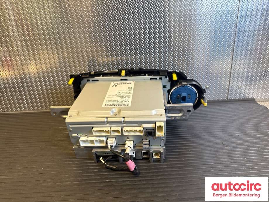 Bilstereo til Toyota Yaris 2014-2020 (Type III, Fase 2)  (TOYOTA|861400D230|)