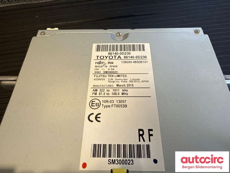 Bilstereo til Toyota Yaris 2014-2020 (Type III, Fase 2)  (TOYOTA|861400D230|)