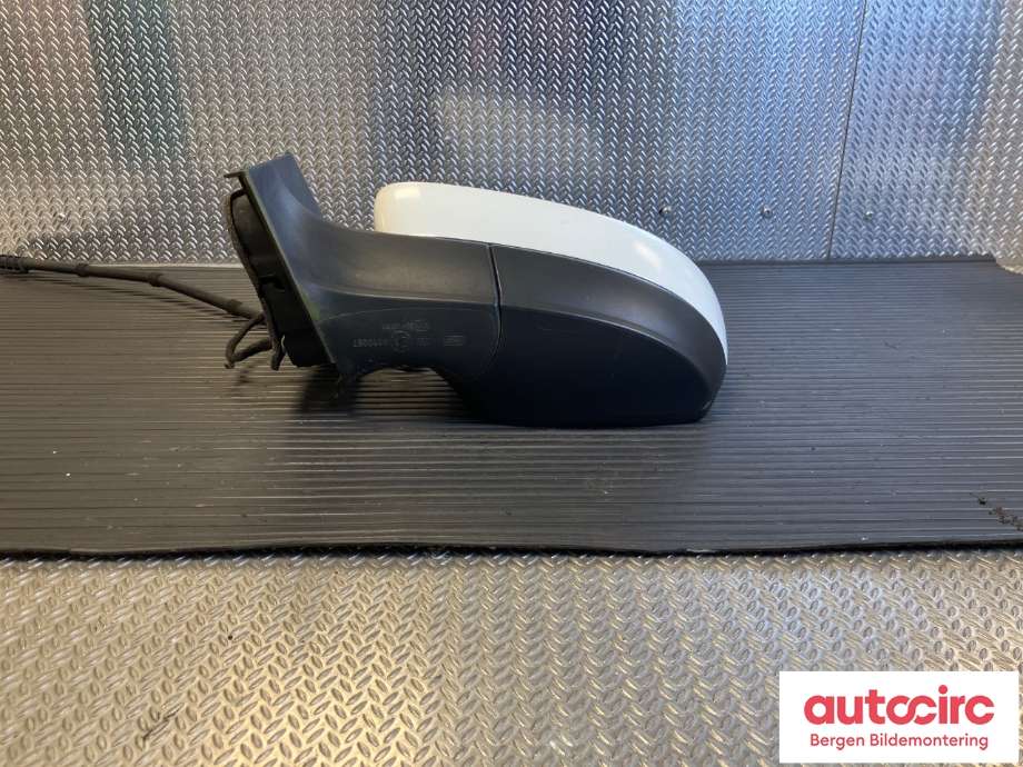 Speil venstre til VW E-Up 2013-2019  (VOLKSWAGEN|1S1 857 507 AH|)